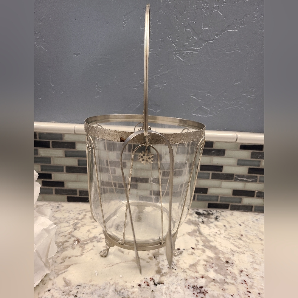 Christmas Glass Ice Bucket - Picture 2 of 6